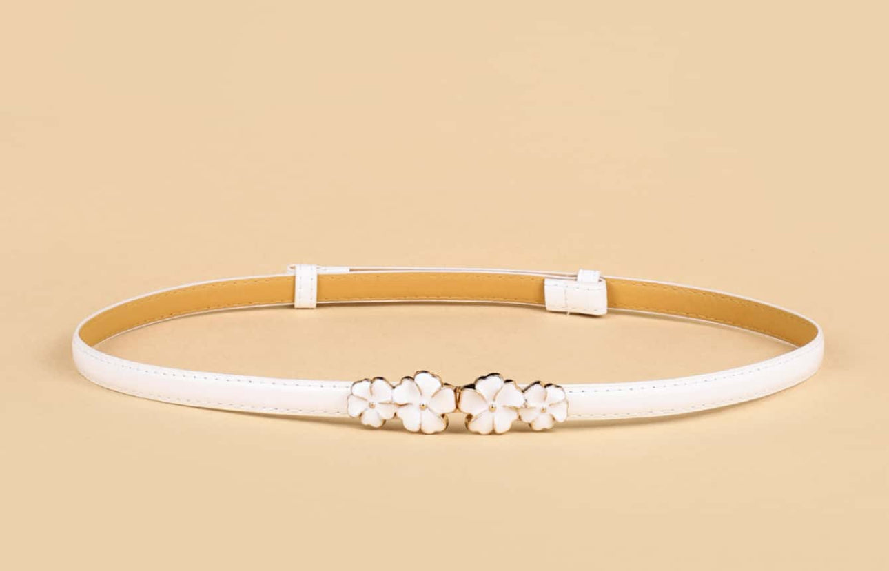 Flowered white belt