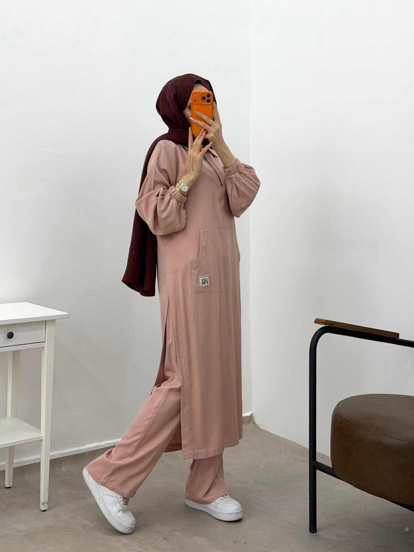 The Modest Set