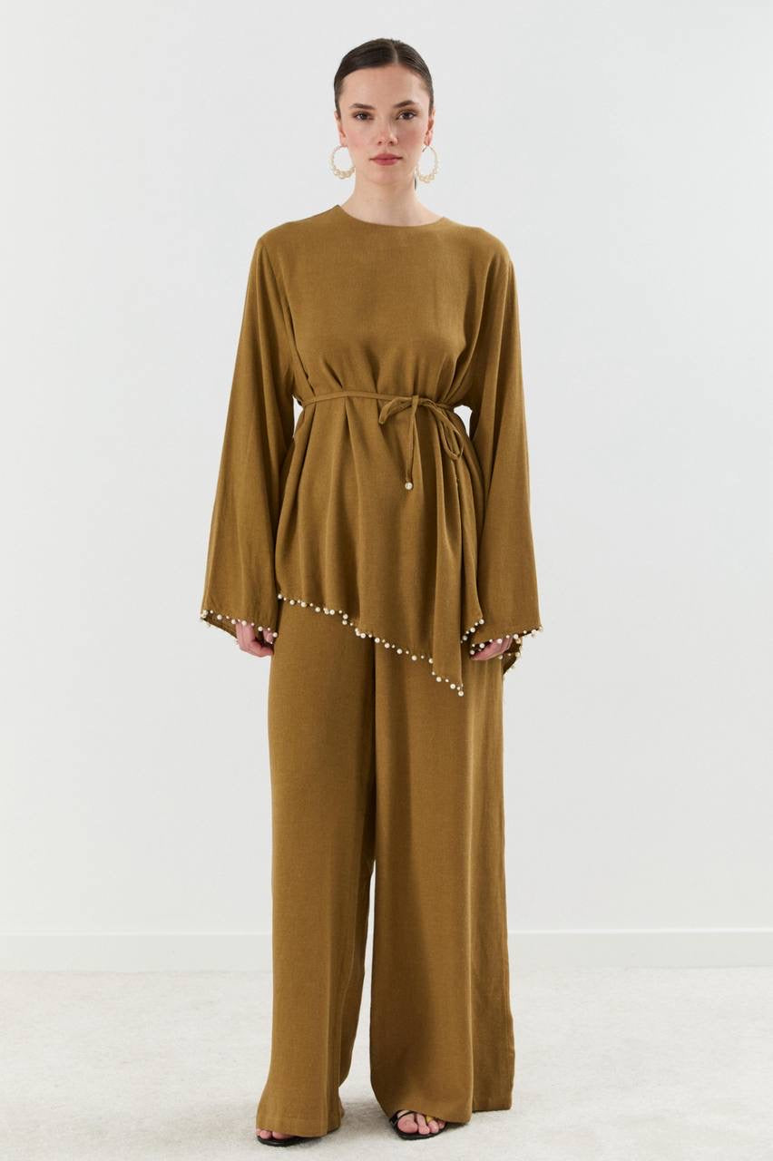 Pearl Edge Elegance | أناقة حواف اللؤلؤ (Linen Fabric) (2 Colours)