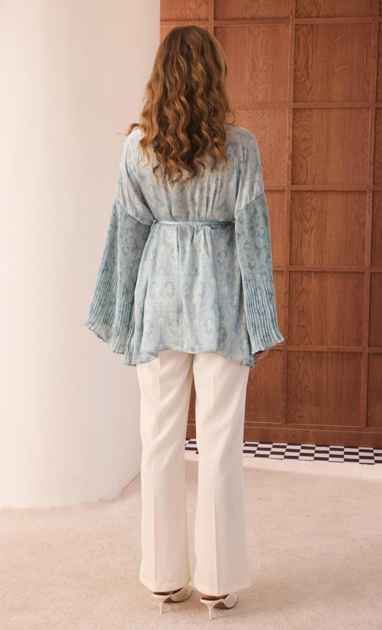 (آخر قطعة بدون حزام)قميص تاج الندى – Dew Crown Shirt