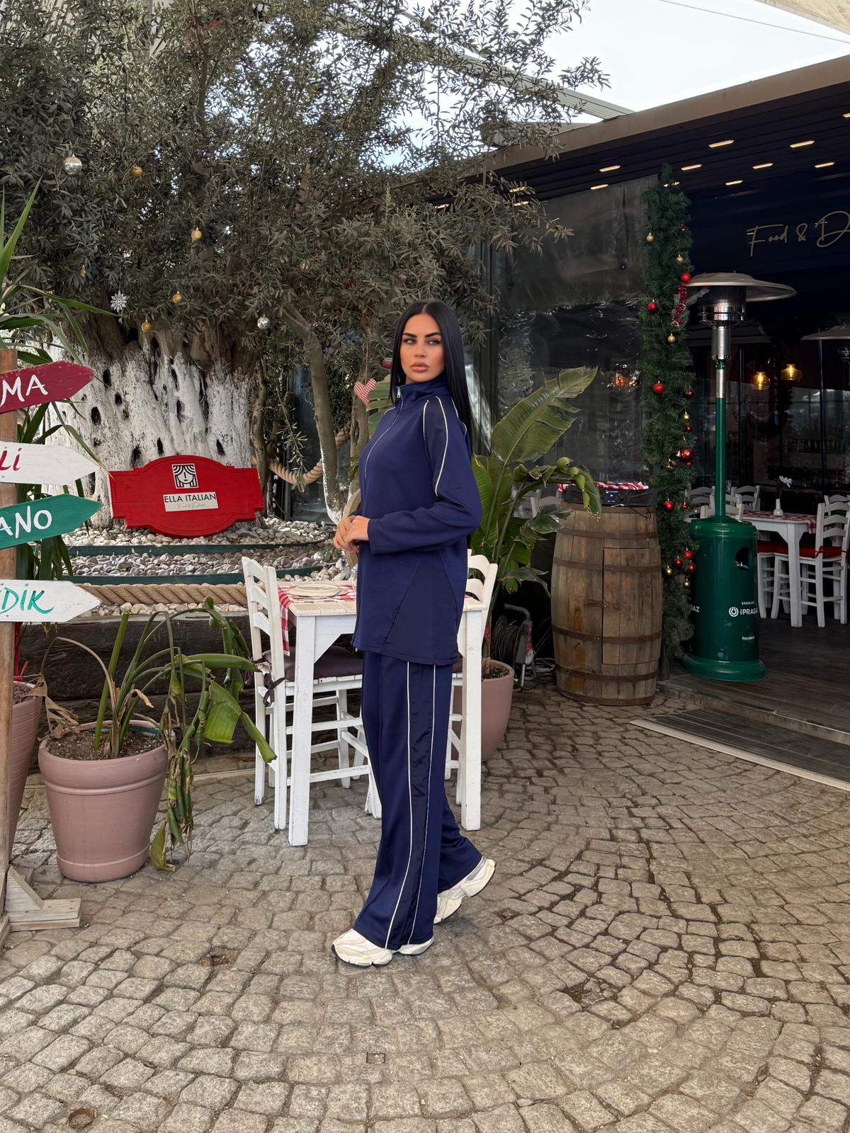 Sporty Chic Two-Piece Oysho Lounge Set